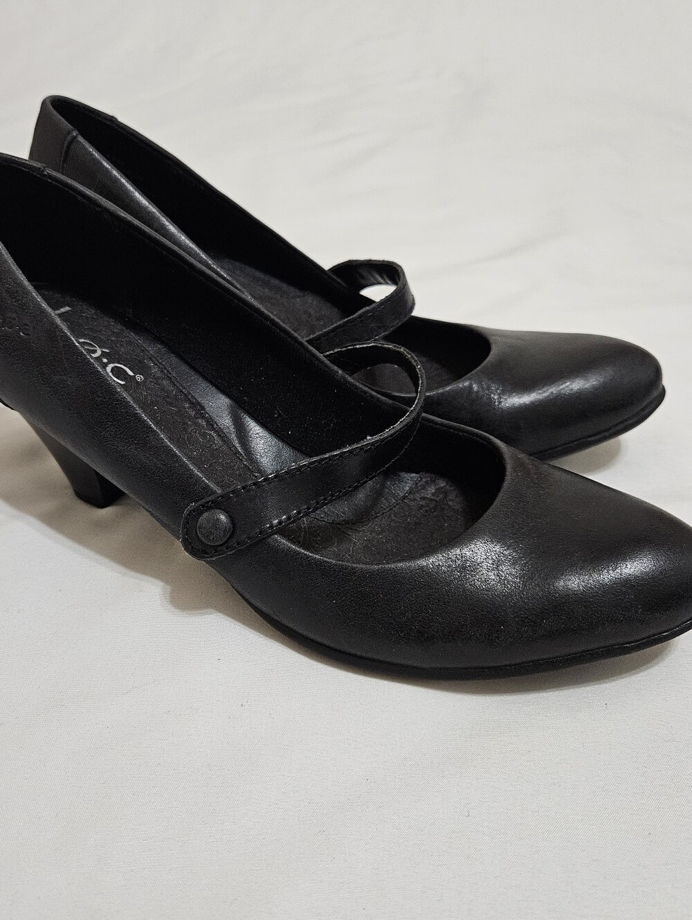 Born Concept Black Leather Mary Jane Pump Heels Women 8.5 Boc